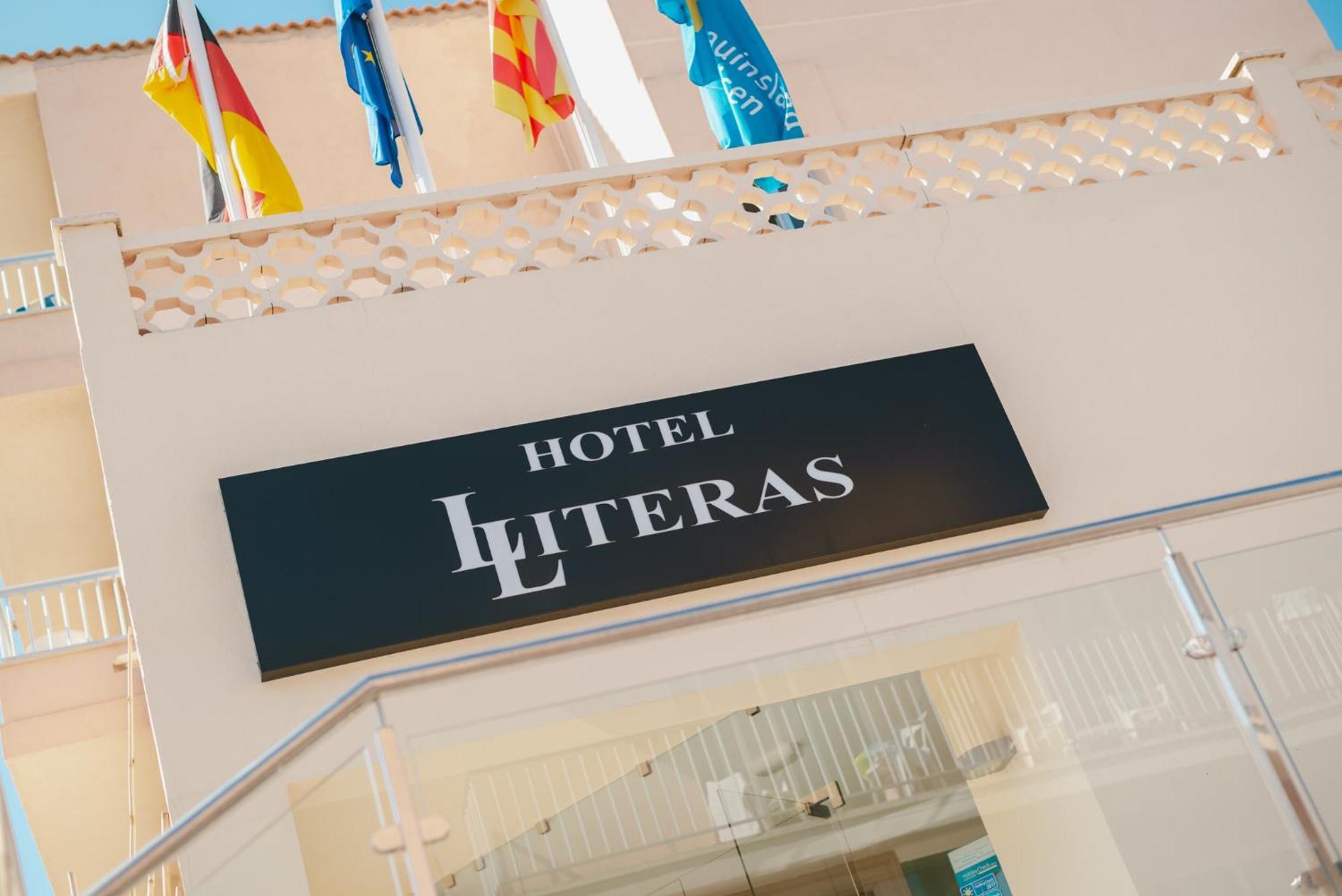 Hotel Lliteras 칼라 라트자다 외부 사진